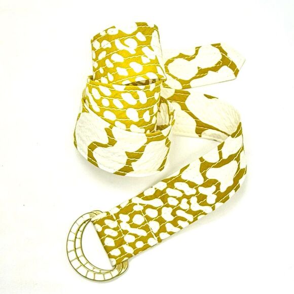 J. Crew Yellow White Abstract Animal Print 100% Cotton Slide Buckle Fabric Belt - Picture 2 of 10
